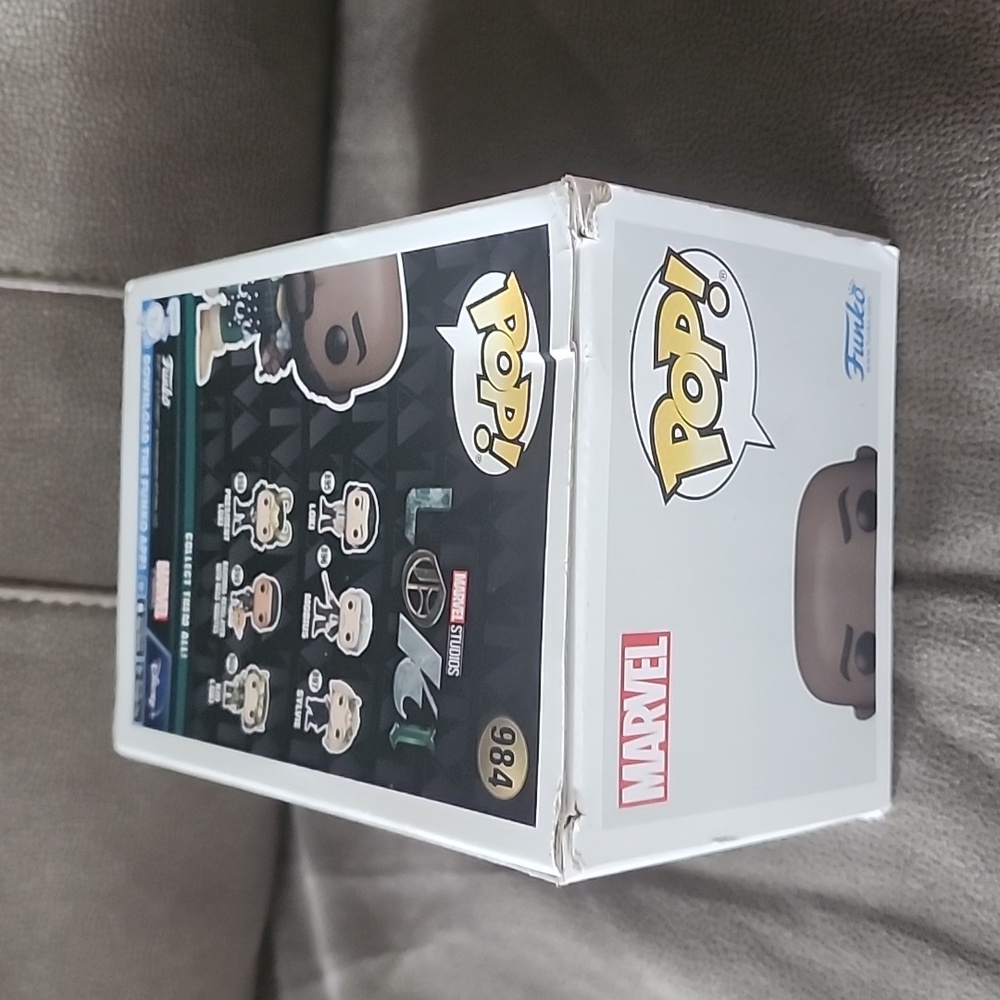 Boastful Loki funko pop - Picture 4 of 4